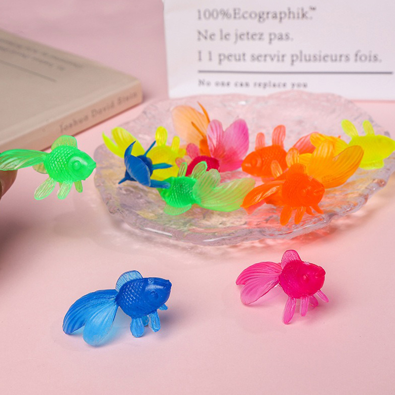 10/20 Pezzi Pesciolini in Plas - Aquarium Fish Buy recensione e prezzo